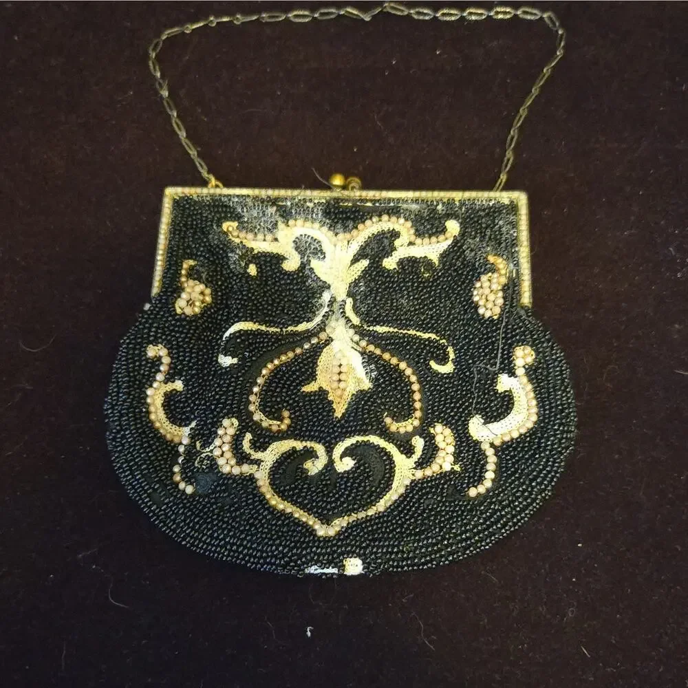 Antique Black & Cream Beaded Women’s Clutch Evening Cocktail Purse Chain Frame